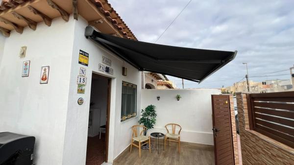 Chalet adosado en venta en  Barrio La Siesta - El Salado - Torreta , Torrevieja photo 3