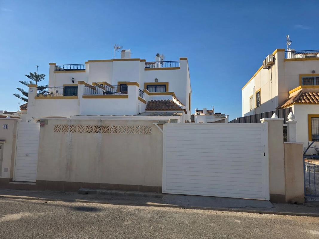 Продажа таунхауса в UR JARDIN DEL MAR X, 1 , Торревьеха photo 5