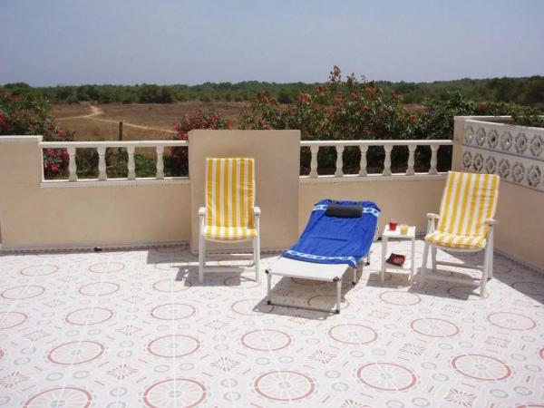 Duplex en venta en Calle Murillo, 97, Torrevieja photo 2