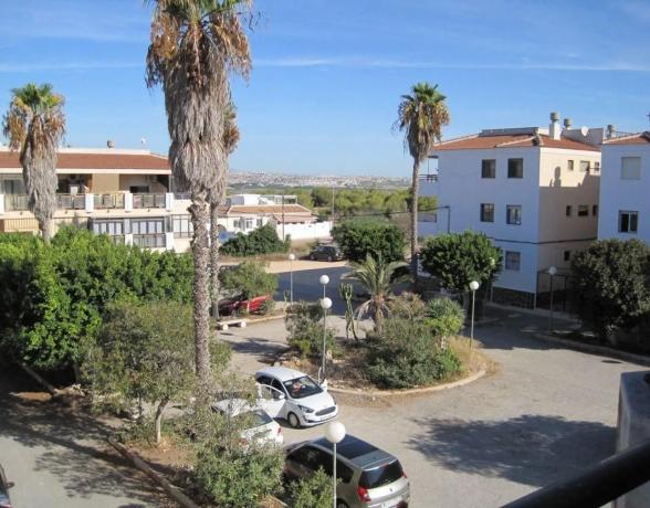 Ático en venta en  Avenida Robleda, 14 6, Torrevieja photo 1