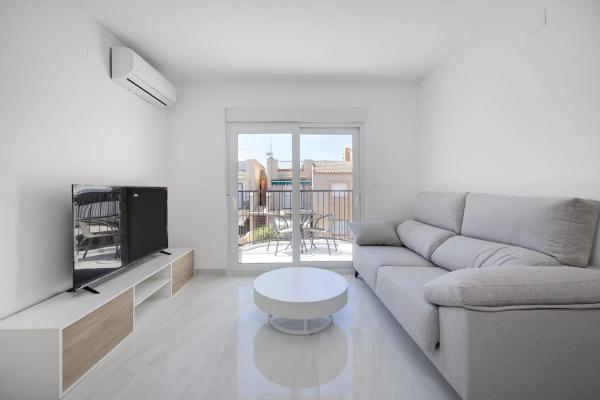 Duplex for sale on Calle Vicente Solano Ruiz, 3, Torrevieja thumbnail 1