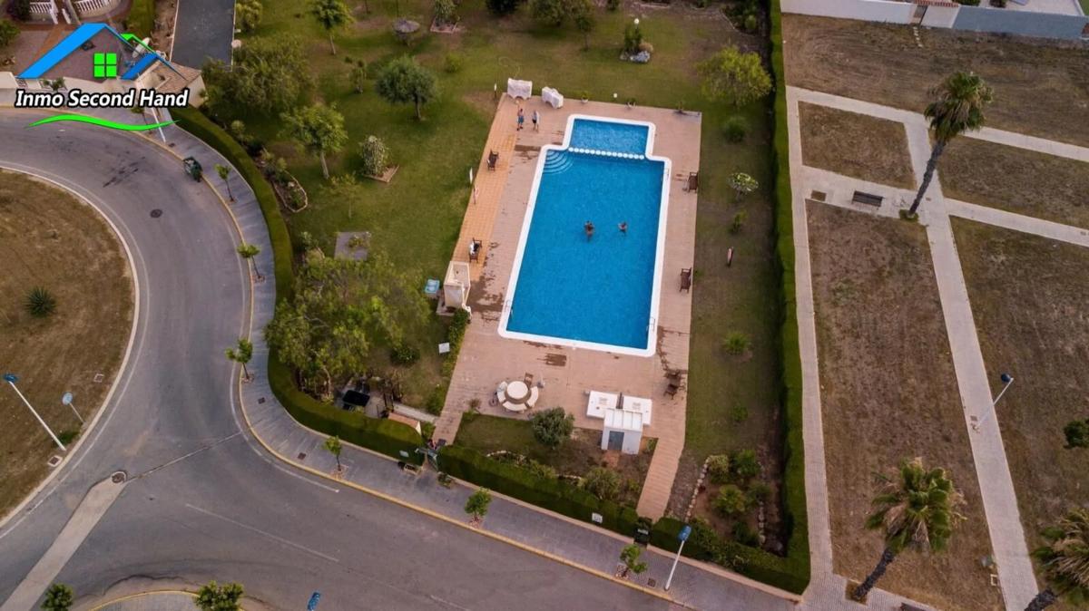 Venta de chalet independiente en Barrio La Siesta - El Salado - Torreta, Torrevieja
photo 2