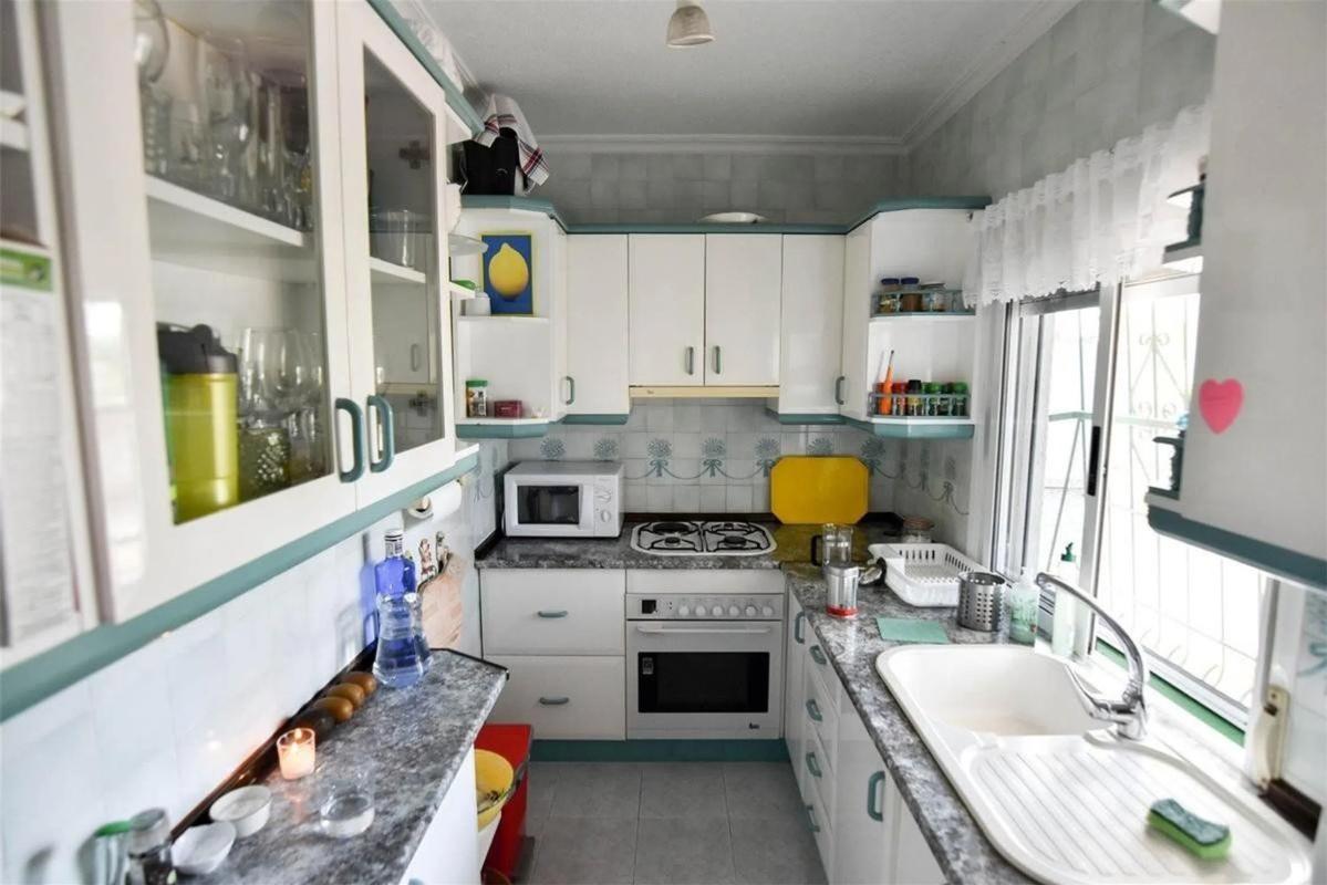 Venta de chalet independiente en Barrio La Siesta - El Salado - Torreta, Torrevieja
photo 2