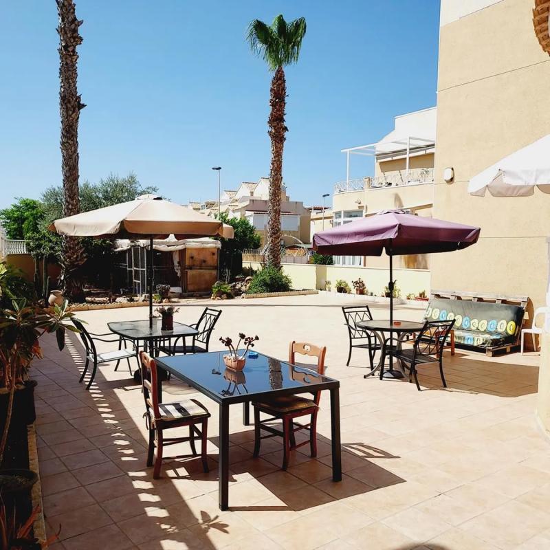 Venta de chalet adosado en  Barrio La Siesta - El Salado - Torreta , Torrevieja photo 2
