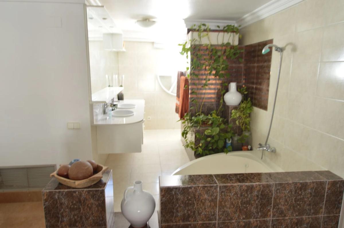 Venta de chalet independiente en Calle Jorge Manrique, Torrevieja
 photo 5