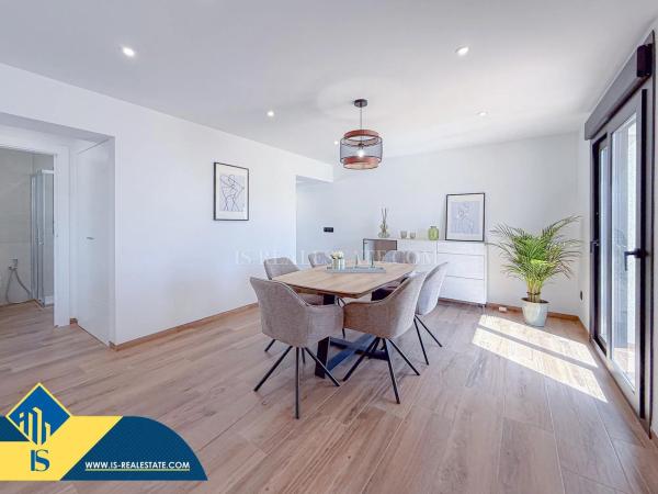 Chalet independiente en venta en Barrio Los Balcones - Los Altos del Edén, Torrevieja
thumbnail 2