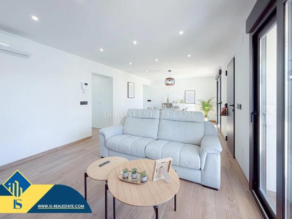 Chalet independiente en venta en Barrio Los Balcones - Los Altos del Edén, Torrevieja
 photo 4
