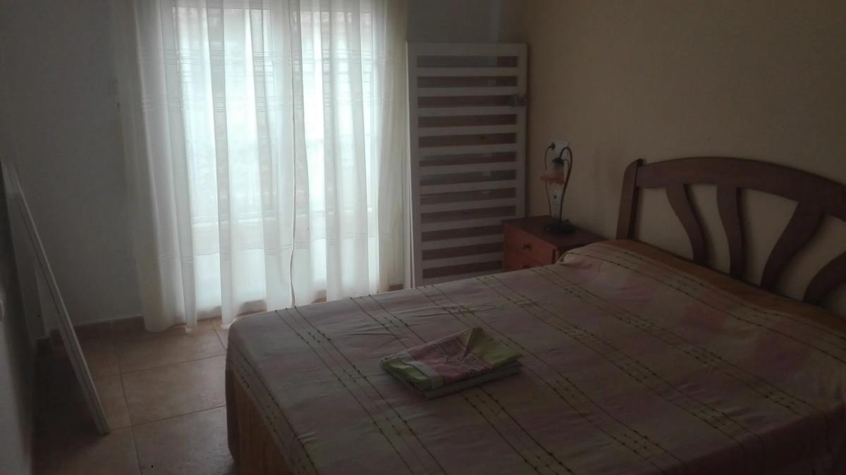 Venta de chalet adosado en  Calle Laguna Rosa, 45 , Torrevieja photo 3