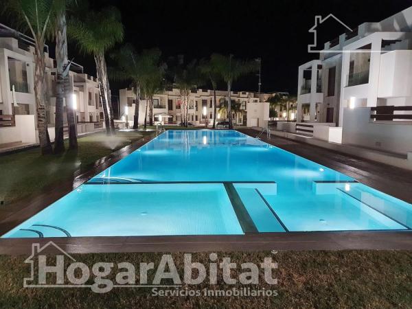 Mieszkanie na sprzedaż w  Calle Pego, Torrevieja photo 2