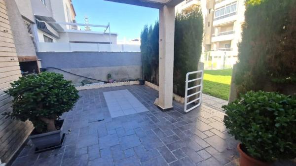 Terraced house for sale at  Calle Talía , Torrevieja photo 2