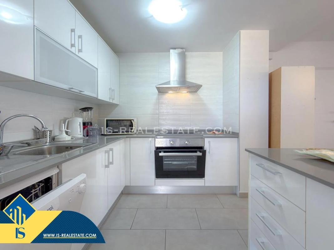 Sale of independent chalet in Barrio Aguas Nuevas, Torrevieja
photo 2