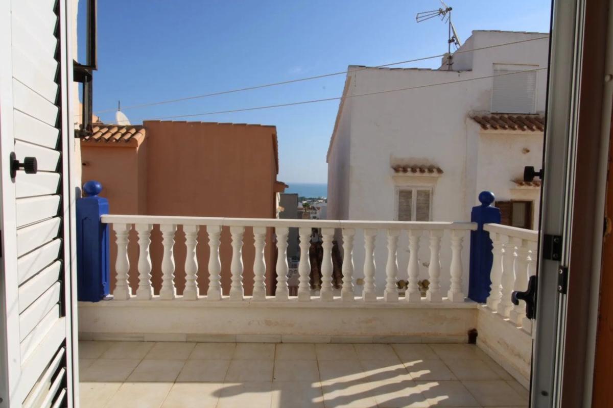 Sprzedaż szeregowego domku w Barrio Torreblanca , Torrevieja photo 3