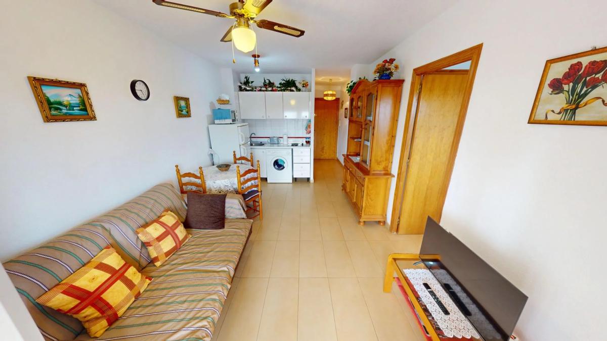 Sale of apartment in Calle Helena, Torrevieja
photo 3