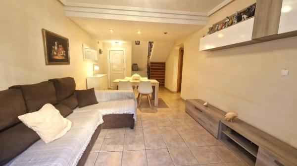 Chalet pareado photo 2