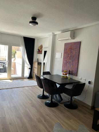 Квартира на продажу на  Calle Fray Luis de León, 64, Торревьеха photo 3