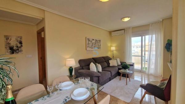 Mieszkanie na sprzedaż w Barrio Nueva Torrevieja, Torrevieja photo 1