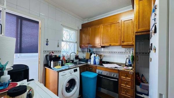 Chalet independiente en venta en Barrio Parque Acuático - Sector 25, Torrevieja
photo 1