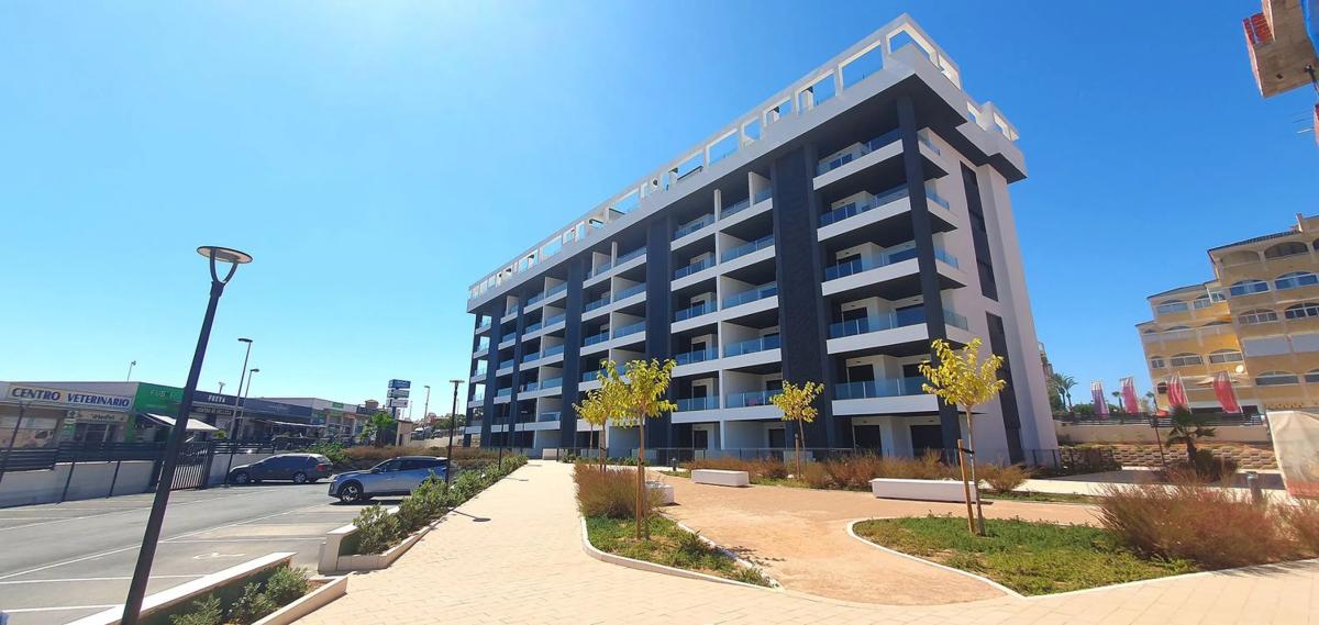 Sale of apartment in Calle Diana, 4, Torrevieja
photo 5