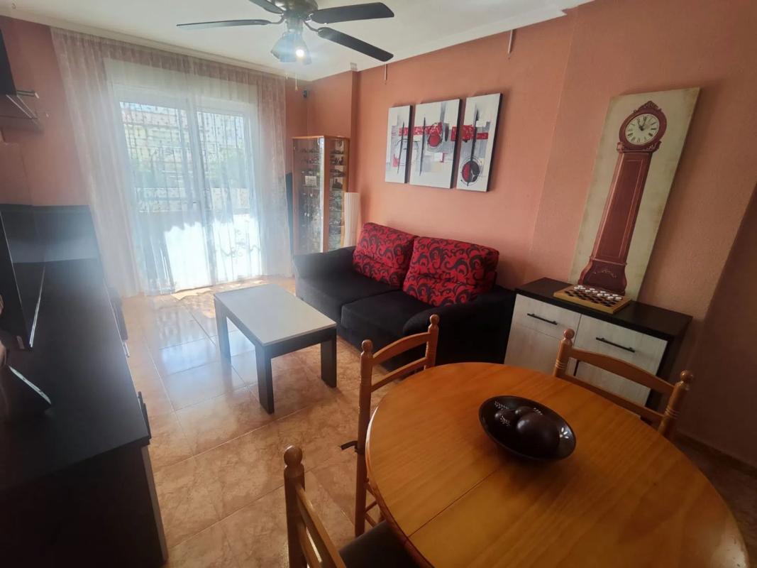Venta de piso en Calle Joven Pura, 71, Torrevieja
photo 2
