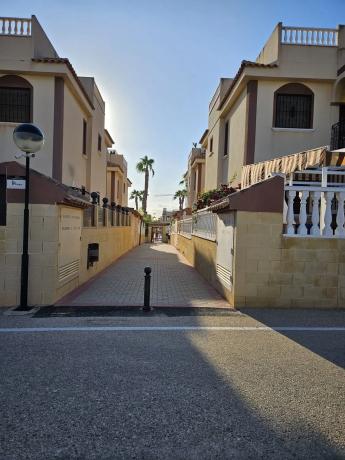 Квартира на продажу на  Calle Cecilio Gallego Alaminos, 6, Торревьеха photo 2