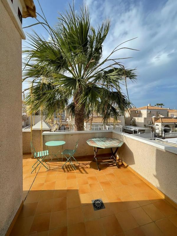 Sale of townhouse in  Avenida del Horizonte, 15 , Torrevieja photo 5