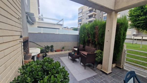 Terraced house for sale at  Calle Talía, 33 , Torrevieja photo 2