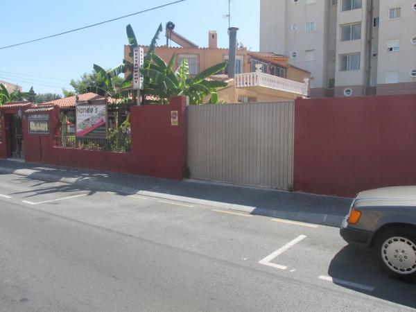 Частный шале на продаже в  Calle Marcelina, 18, Торревьеха photo 4
