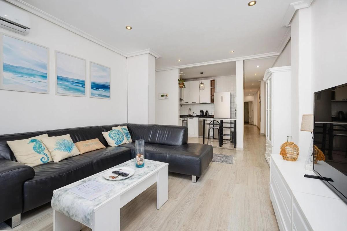 Venta de piso en Calle Paralela Estocolmo, 23, Torrevieja
photo 4