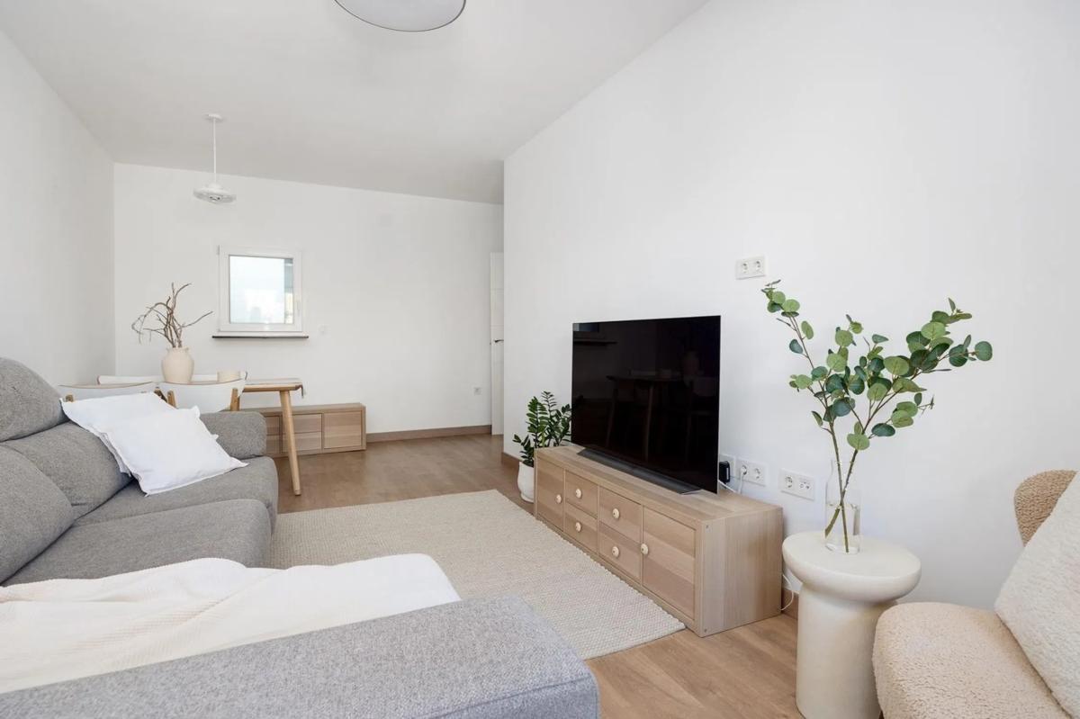 Venta de piso en Barrio Playa de los Locos, Torrevieja
photo 1