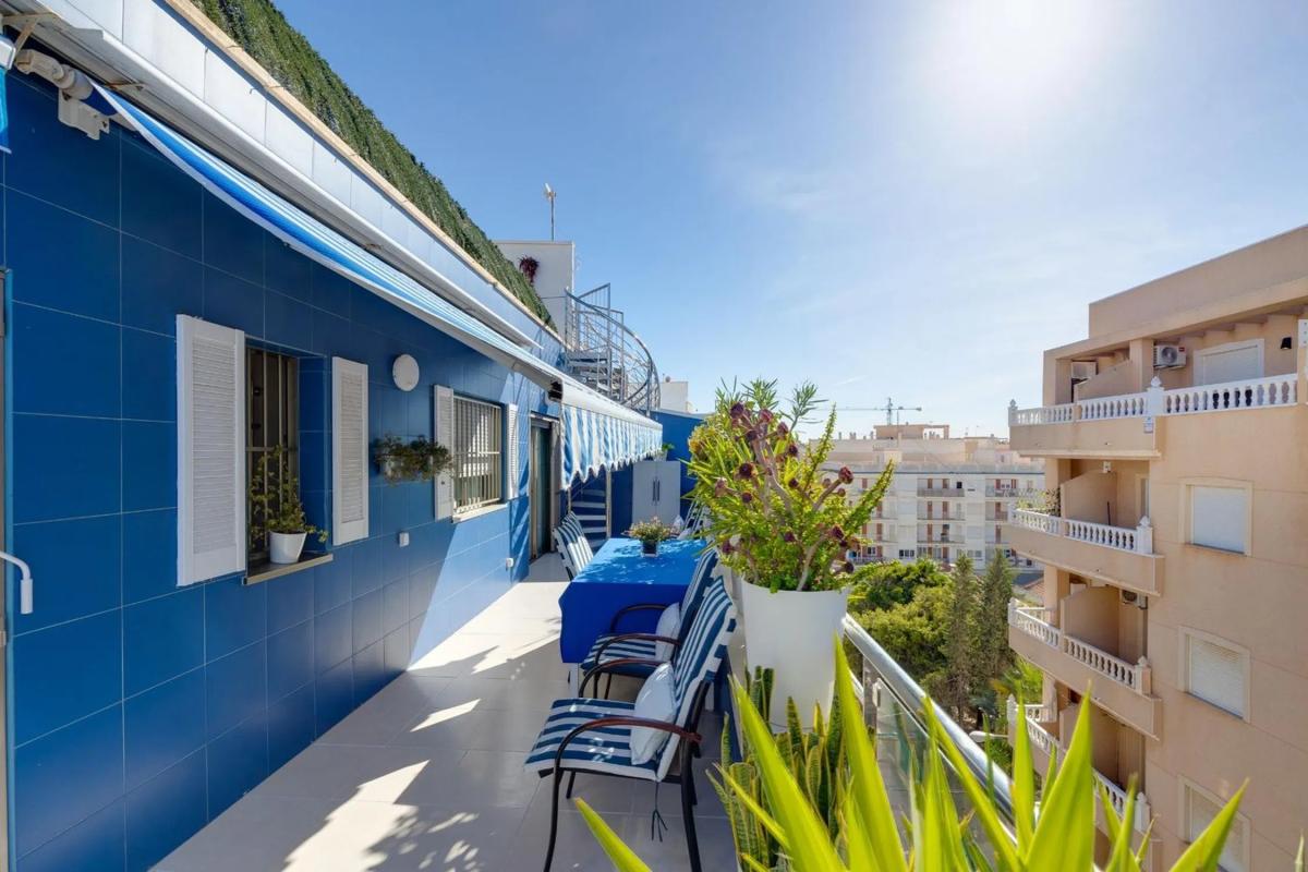 Venta de duplex en Barrio Playa de los Locos, Torrevieja photo 2