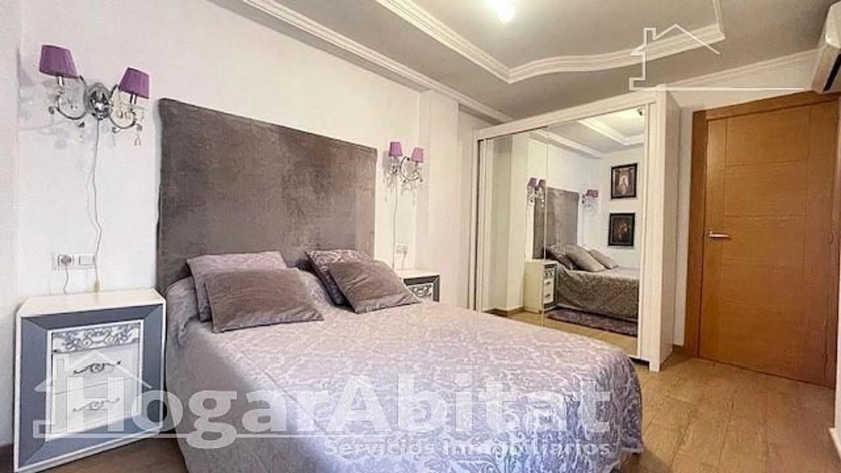 Sale of apartment in Calle Mar Baltico, Torrevieja
photo 3