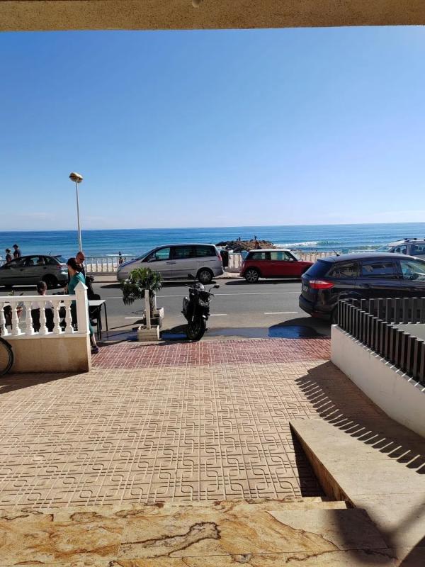 Sale of apartment in Barrio Playa de los Locos, Torrevieja
photo 1