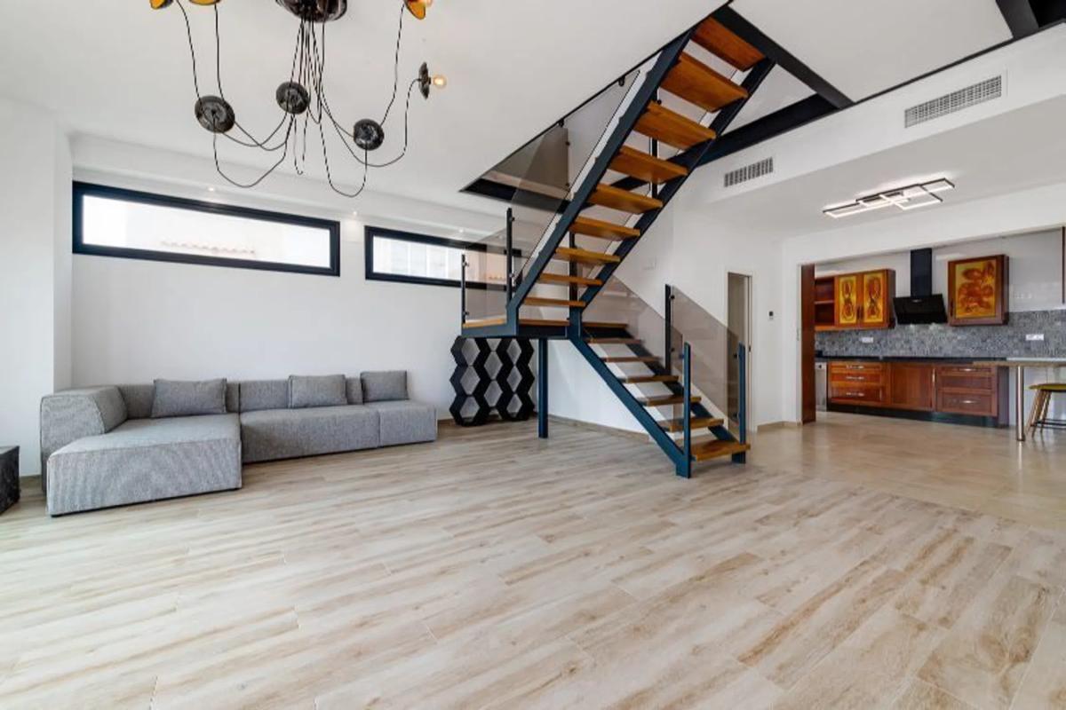 Sale of independent chalet in Barrio Miramar - Torre del Moro, Torrevieja
photo 4