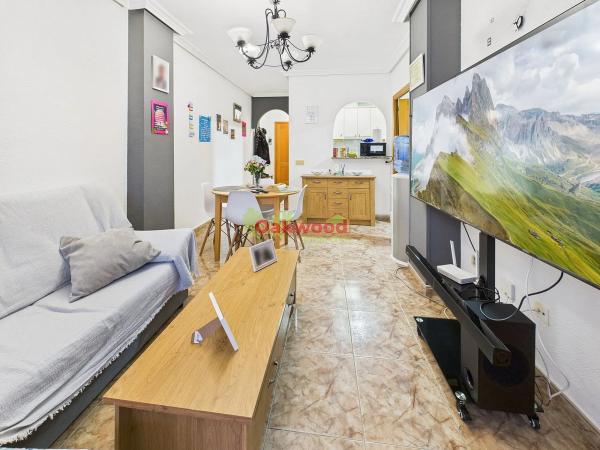 Квартира на продажу на  Barrio Antonio Machado, Торревьеха photo 1