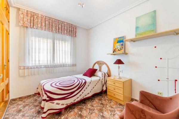 Квартира на продажу на  Barrio Playa del Cura, Торревьеха photo 2