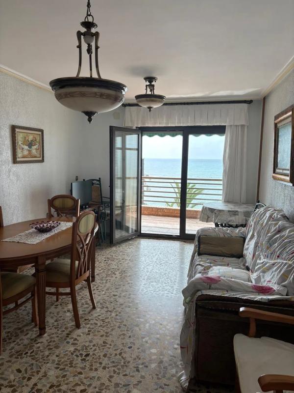 Sale of apartment in Avenida de los Marineros, 5, Torrevieja
photo 2