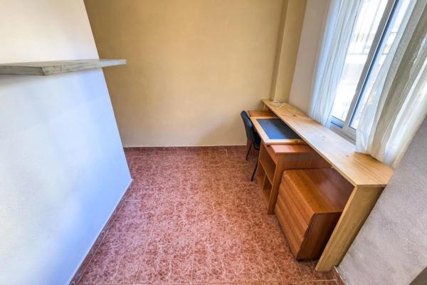 Квартира на продажу на  Calle Moriones, Торревьеха photo 1
