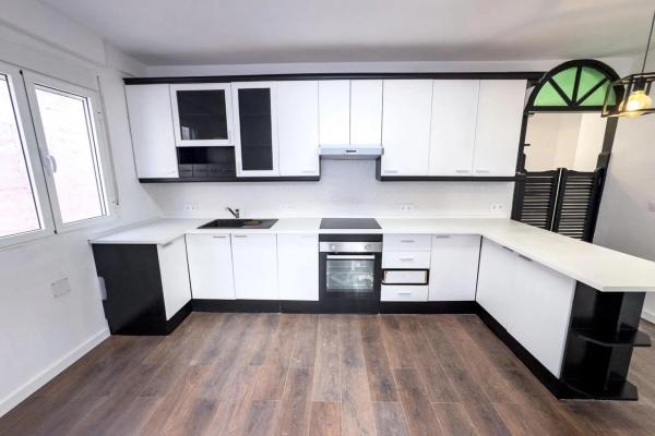 Квартира на продажу на  Calle de Pedro Lorca, Торревьеха photo 1