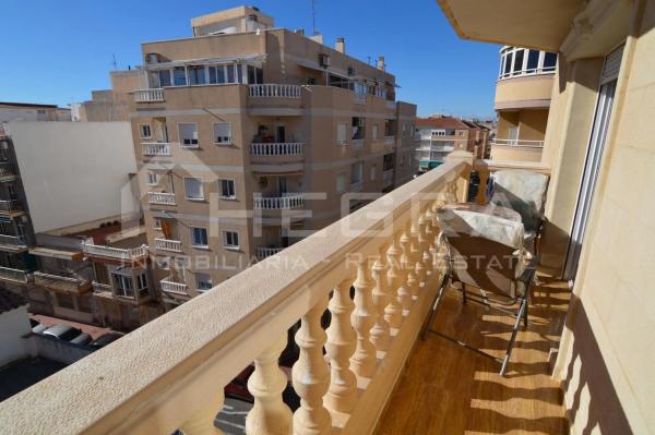 Квартира на продажу на  Calle Patricio Zammit, Торревьеха photo 1