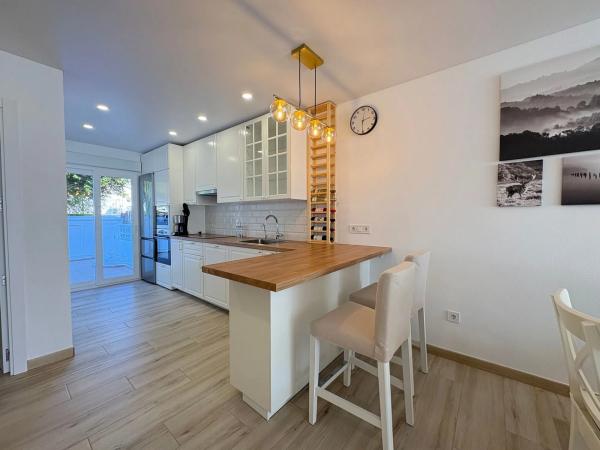 Dom szeregowy na sprzedaż w  Calle París, 38 , Torrevieja photo 4
