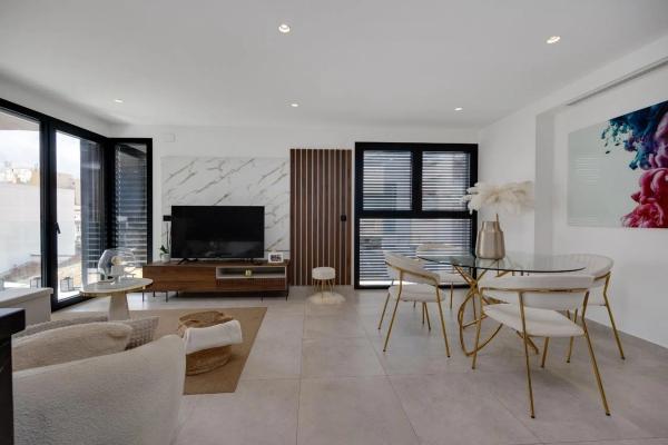 Квартира на продажу на  Calle Ramón Gallud, 109, Торревьеха photo 1
