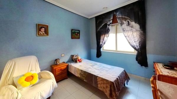 Квартира на продажу на  Calle del Mar, Торревьеха photo 2