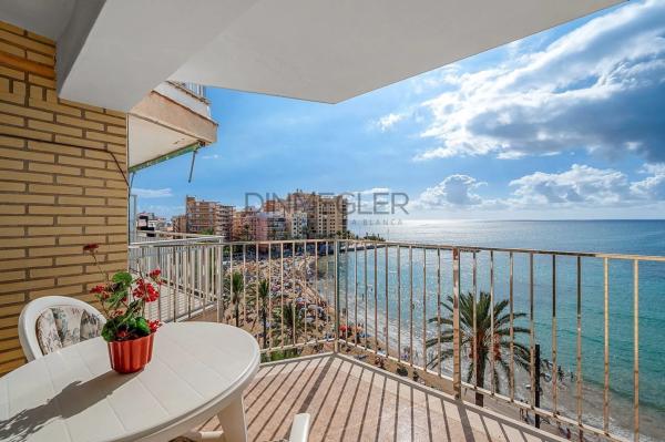Piso en venta en Barrio Las Piscinas Naturales, Torrevieja
 photo 1