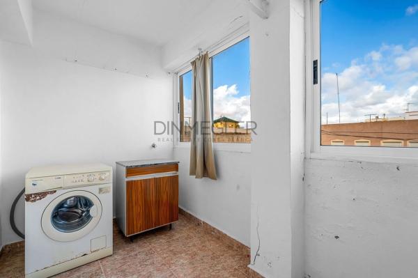 Piso en venta en Barrio Las Piscinas Naturales, Torrevieja
 photo 4
