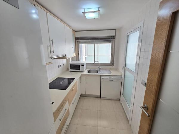Piso en venta en Calle Navegantes, Torrevieja
 photo 1