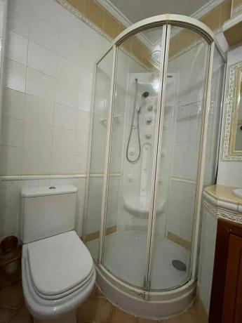 Piso en venta en Barrio Las Piscinas Naturales, Torrevieja
 photo 1