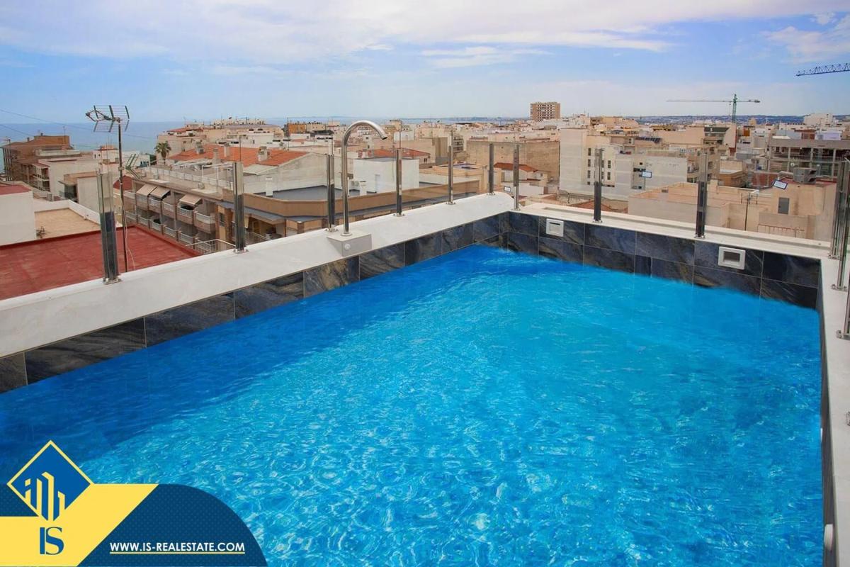 Продажа квартиры на Barrio Las Piscinas Naturales, Торревьеха
photo 1
