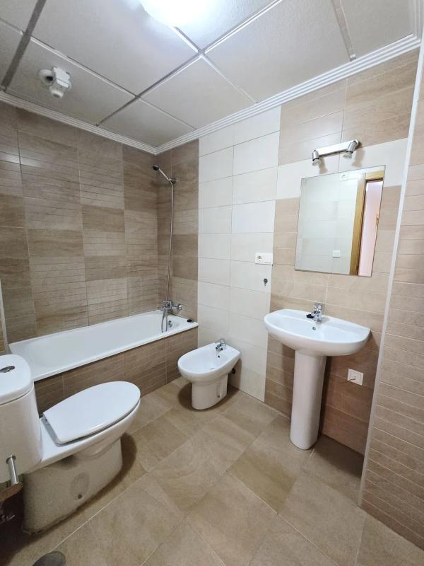 Sale of apartment in Avenida Diego Ramírez Pastor, 79, Torrevieja
 photo 4