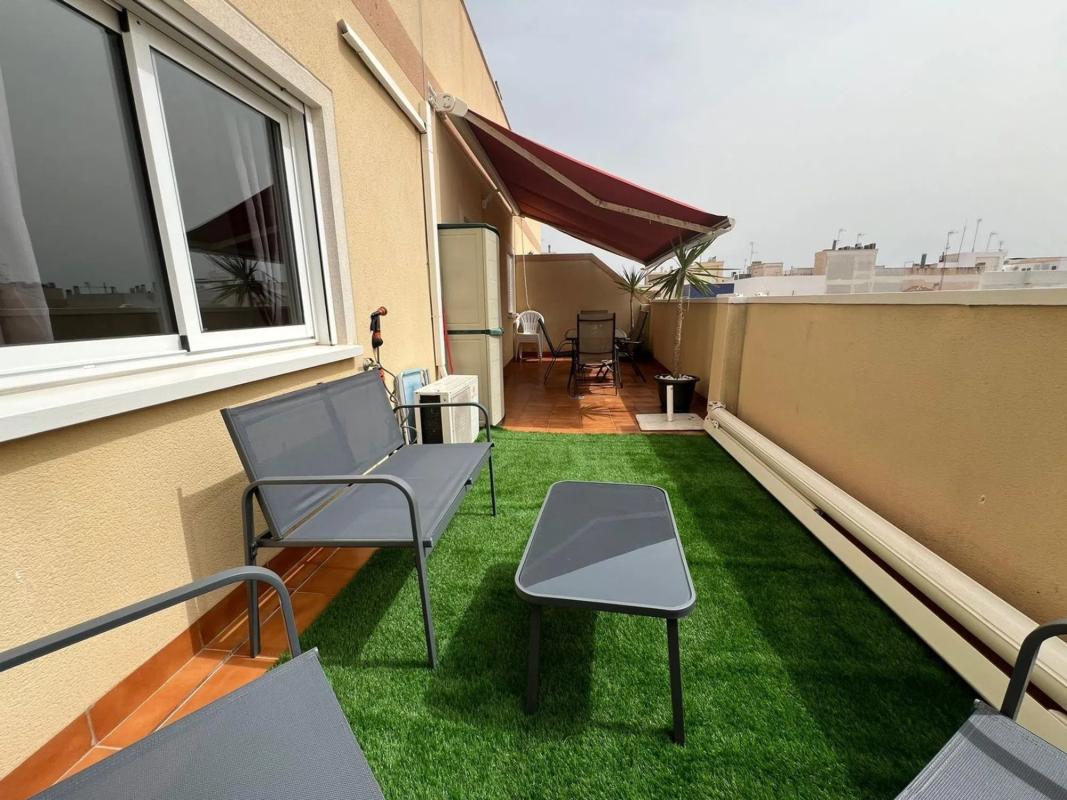 Sprzedaż poddasza w Calle Zoa, 58, Torrevieja photo 1