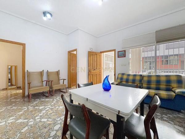 Mieszkanie na sprzedaż w  Calle San Pascual, 220, Torrevieja photo 3